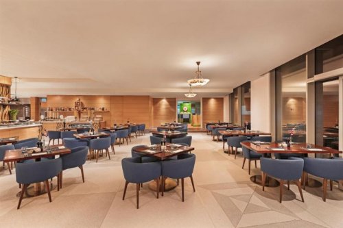 Rixos The Palm Hotel & Suites