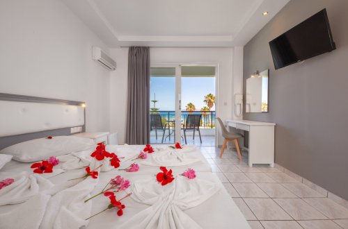 Hotel Thalasea Beach