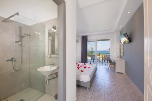 Hotel Thalasea Beach