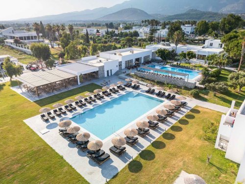 Hotel Summer Village
