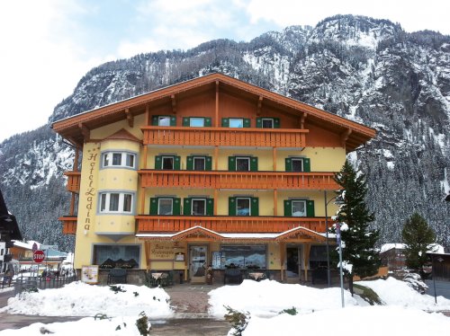 Hotel Ladina