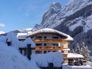 Hotel Dolomites Inn