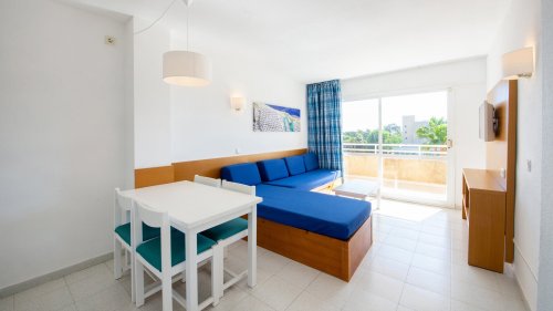 Aparthotel Club Cala Romani