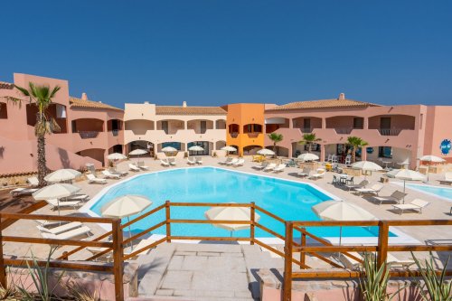Hotel Red Sun Village