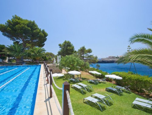 Hotel JS Cape Colom
