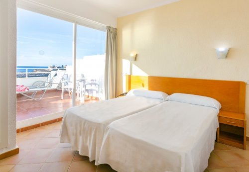 Hotel JS Cape Colom