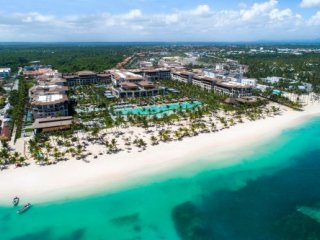 Hotel Lopesan Costa Bávaro Resort, Spa & Casino Hotel Lopesan Costa Bávaro Resort, Spa & Casino