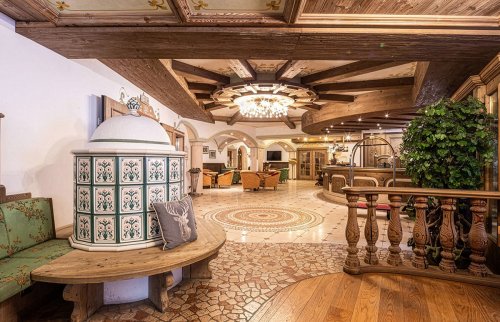 Luxury Hotel Grand Chalet Soreghes