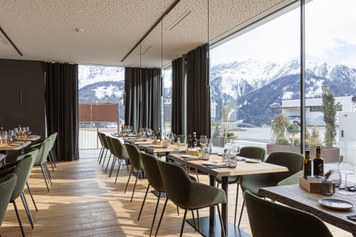 Fiss Suites by ALPS RESORTS