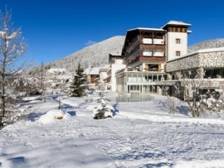 Romantik Hotel Post Cavallino Bianco Romantik Hotel Post Cavallino Bianco