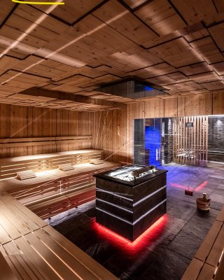 LUXURY ALPINE HOTEL & SPA CIAMPEDIE