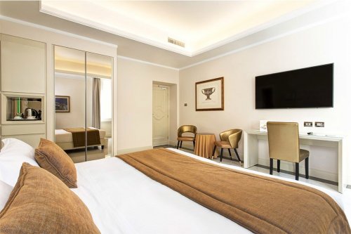 Marcella Royal Hotel