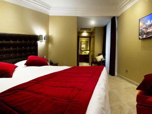 Marcella Royal Hotel