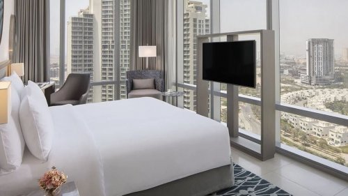 Hotel The First Collection JVC