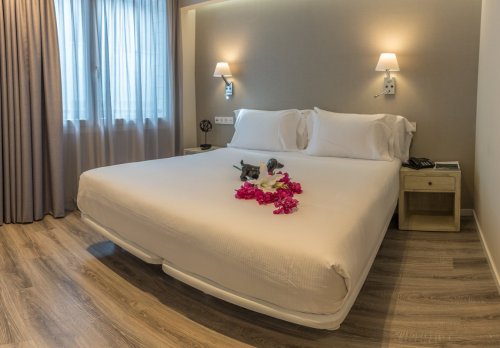 Bilbao City Center by abba Suites