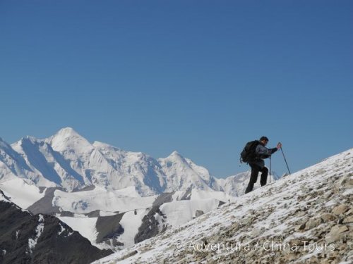 Kyrgyzstán – treking velehorami Ťan-šanu