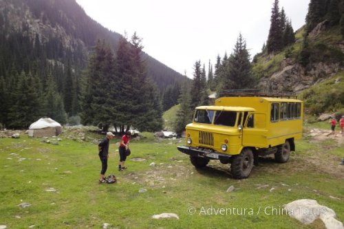 Kyrgyzstán – treking velehorami Ťan-šanu