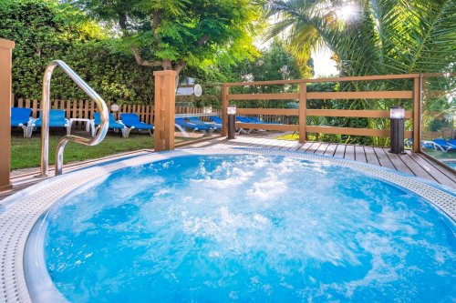 Hotel GHT Neptuno