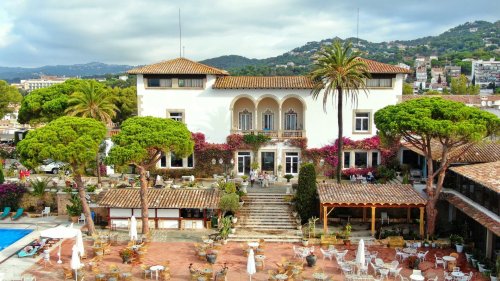 Hotel Roger de Flor Seleqtta