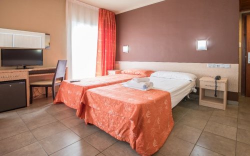 Tossa Beach Center