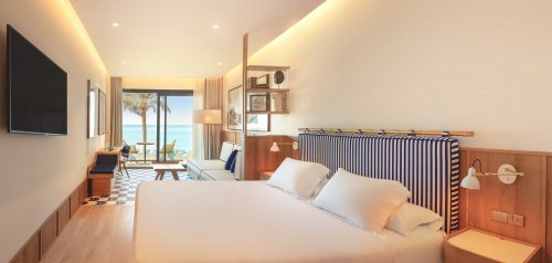 H10 Porto Poniente Hotel