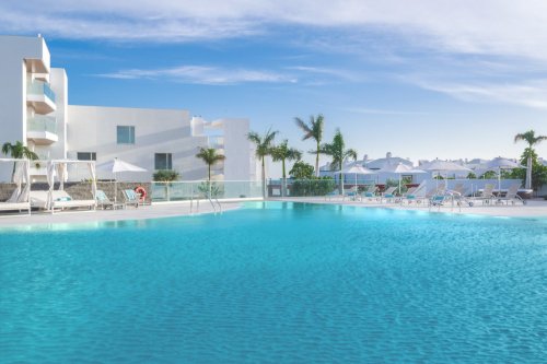 Hotel Lava Beach