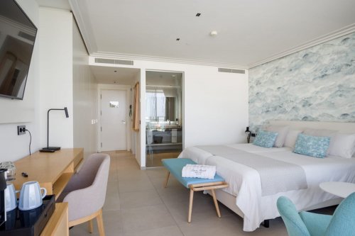 Hotel Lava Beach