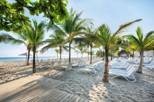 Viva Heavens by Wyndham