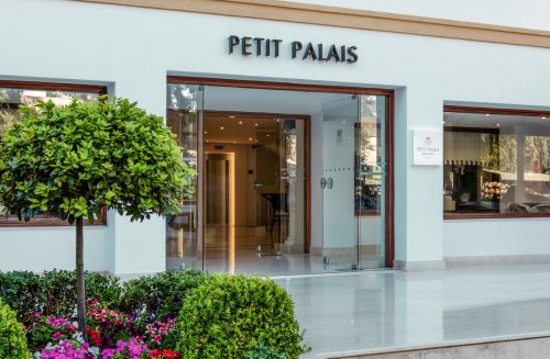 Hotel Mitsis Petit Palais