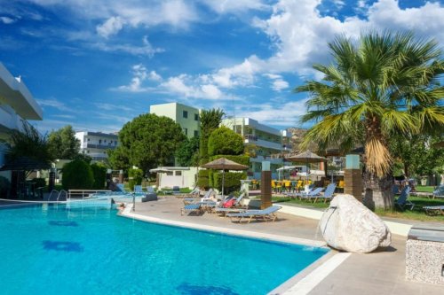 Hotel Stamos