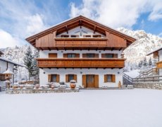 Apartmánový dům Ciesa Padon