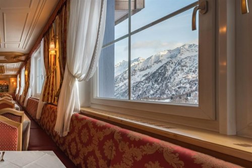 6denní zájezd (denní přejezd) s dopravou, polopenzí a skipasem ceně – hotel Panorama