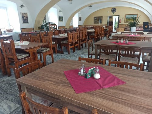 Relax a poznání v jižních Čechách - Lipno - Hotel Jestřábí + BUS doprava 2027