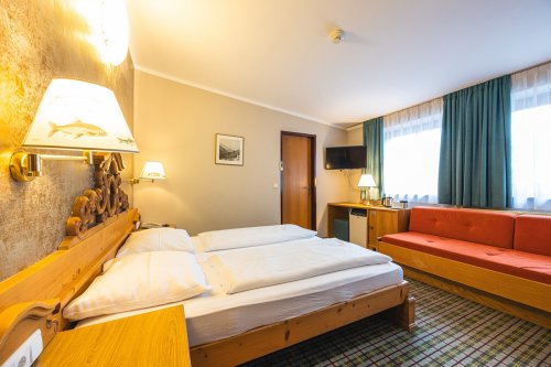 Hotel Fish´Inn Zell se snídaní