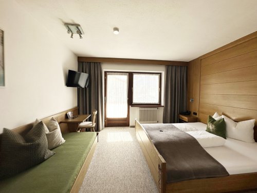 Alpinhotel Zirbenhof