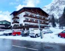 Alpinhotel Zirbenhof