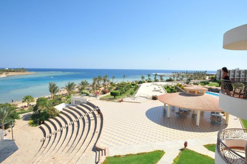 Hotel Royal Brayka Beach Resort