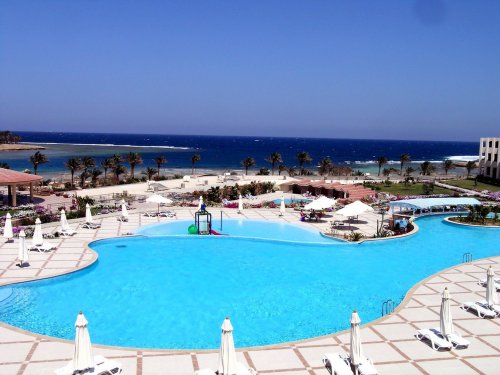Hotel Royal Brayka Beach Resort