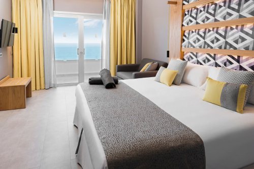 Atlantic Mirage Suites