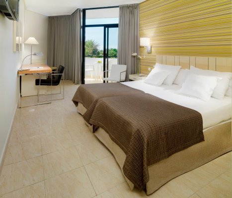Hotel H10 Conquistador