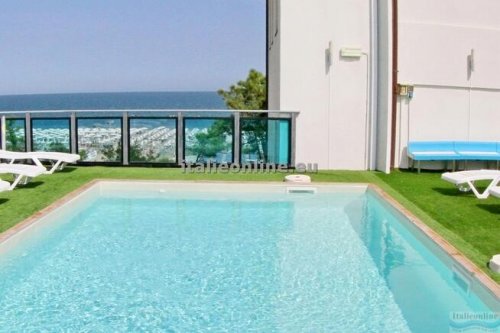 Hotel Mirage