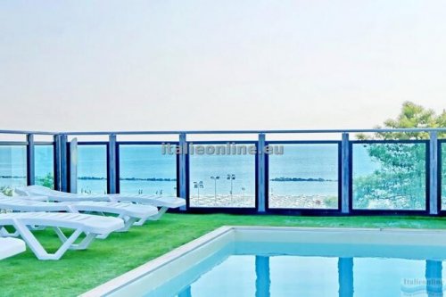 Hotel Mirage