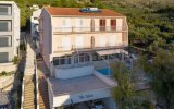 Villa Vinka, Villa Nikola Villa Nikola