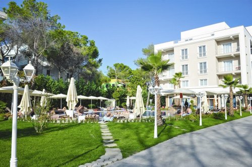 Hotel Sandy Beach