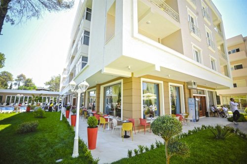 Hotel Sandy Beach