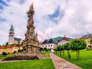 Umělecké poklady Slovenska II. s dr. Jurajem Žárym Umělecké poklady Slovenska II. s dr. Jurajem Žárym