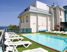 Hotel Mirage