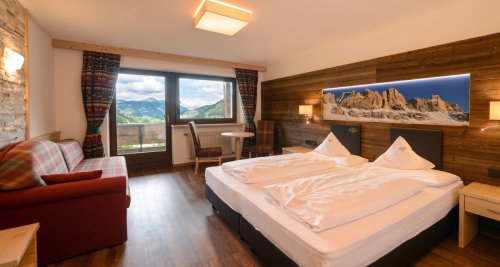 Hotel Alaska