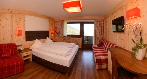 Hotel Alaska