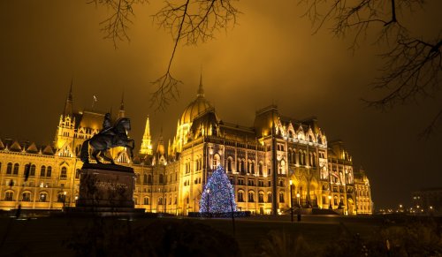 Poznávací prodloužený víkend v Budapešti vlakem - z Bratislavy